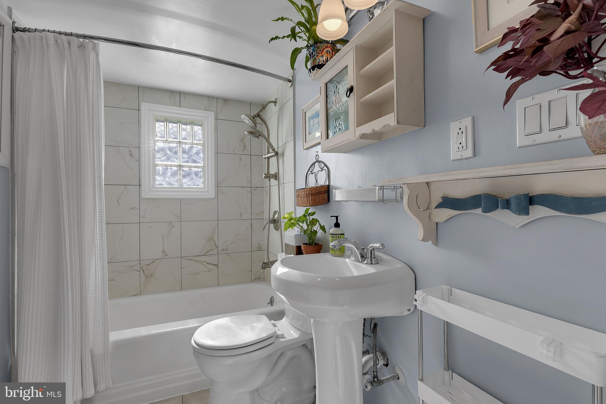 3723 Roland Avenue Baltimore, MD 21211 - Photo 17 of 30 Gallery Image 17