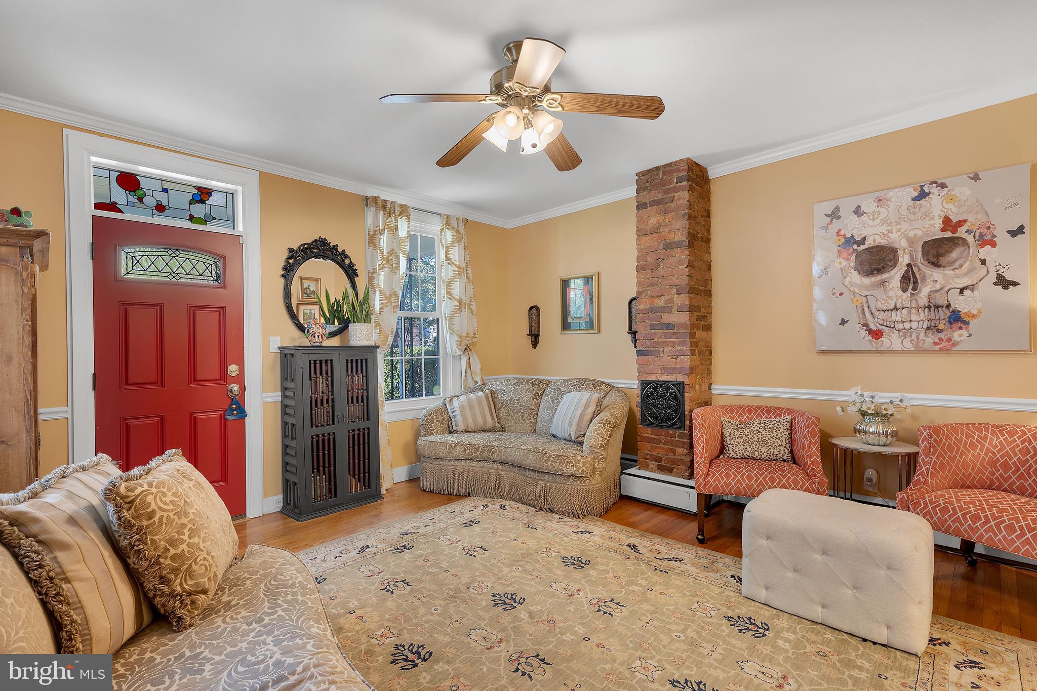 3723 Roland Avenue Baltimore, MD 21211 - Photo 5 of 30 Gallery Image 5