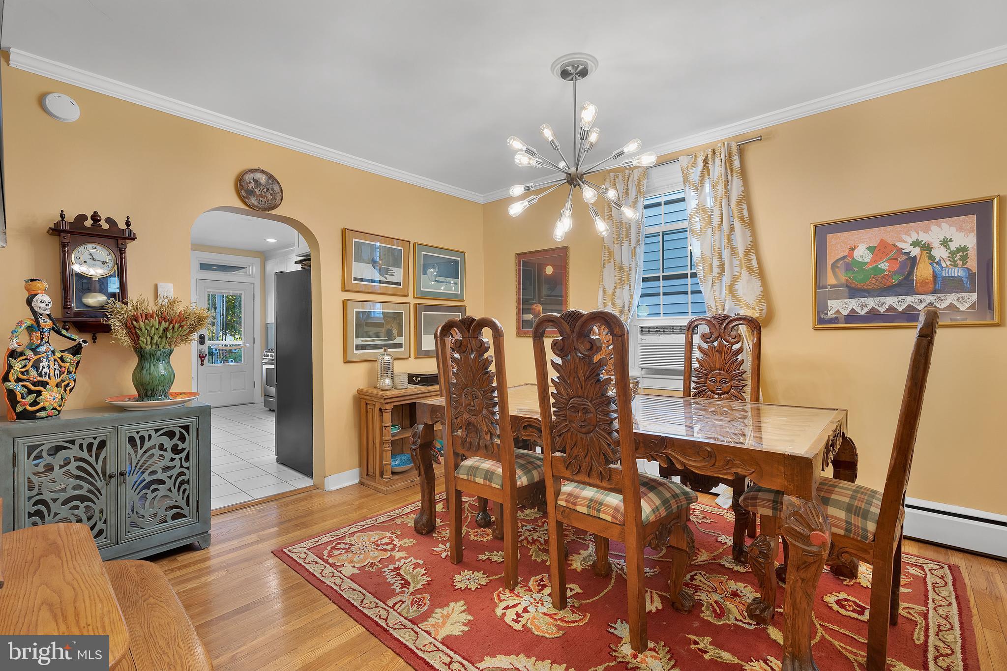 3723 Roland Avenue Baltimore, MD 21211 - Photo 6 of 30 Gallery Image 6