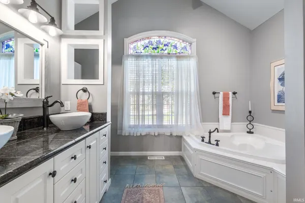 $625,000 | 50558 Hollybrook Drive, Granger, IN 46530