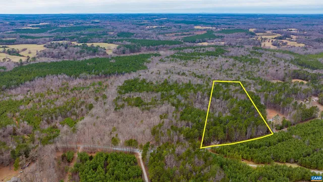 a view of an outdoor space with a lake view