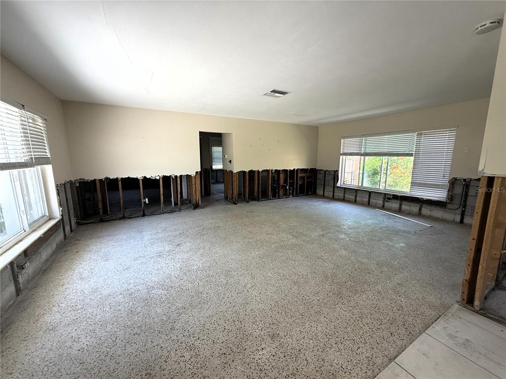 102 158th Avenue Redington Beach, FL 33708 - Photo 6 of 29