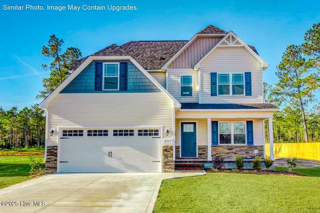 $315,900 | 403 Windermere Road, Hubert, NC 28539