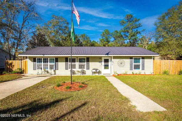 $325,000 | 431 Linda Street, Macclenny, FL 32063