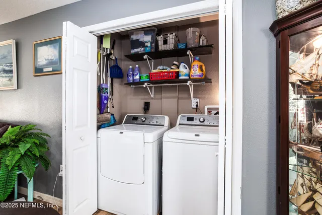 a view of washer and dryer