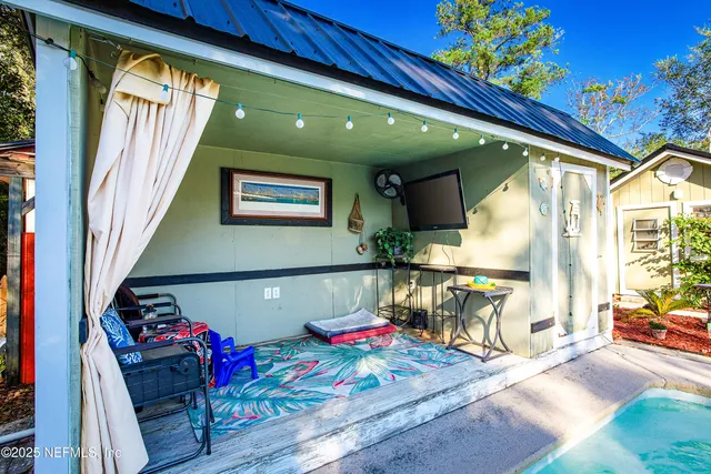 a view of living room