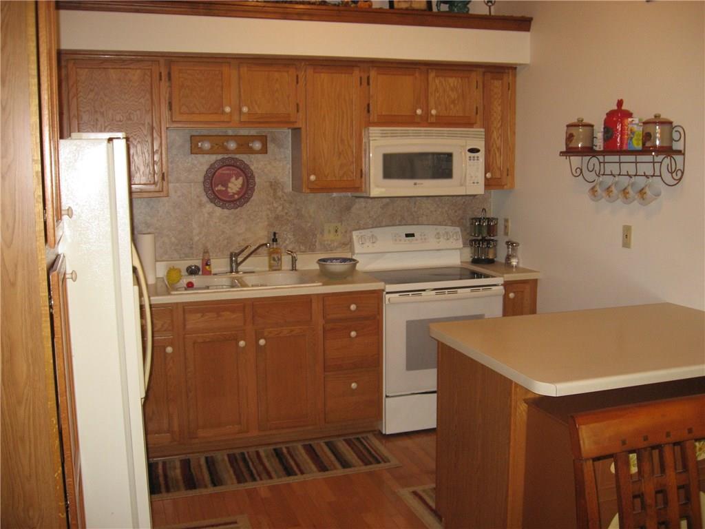 307 West Mountainview Road Acme, PA 15610 - Photo 11 of 25 Kitchen
