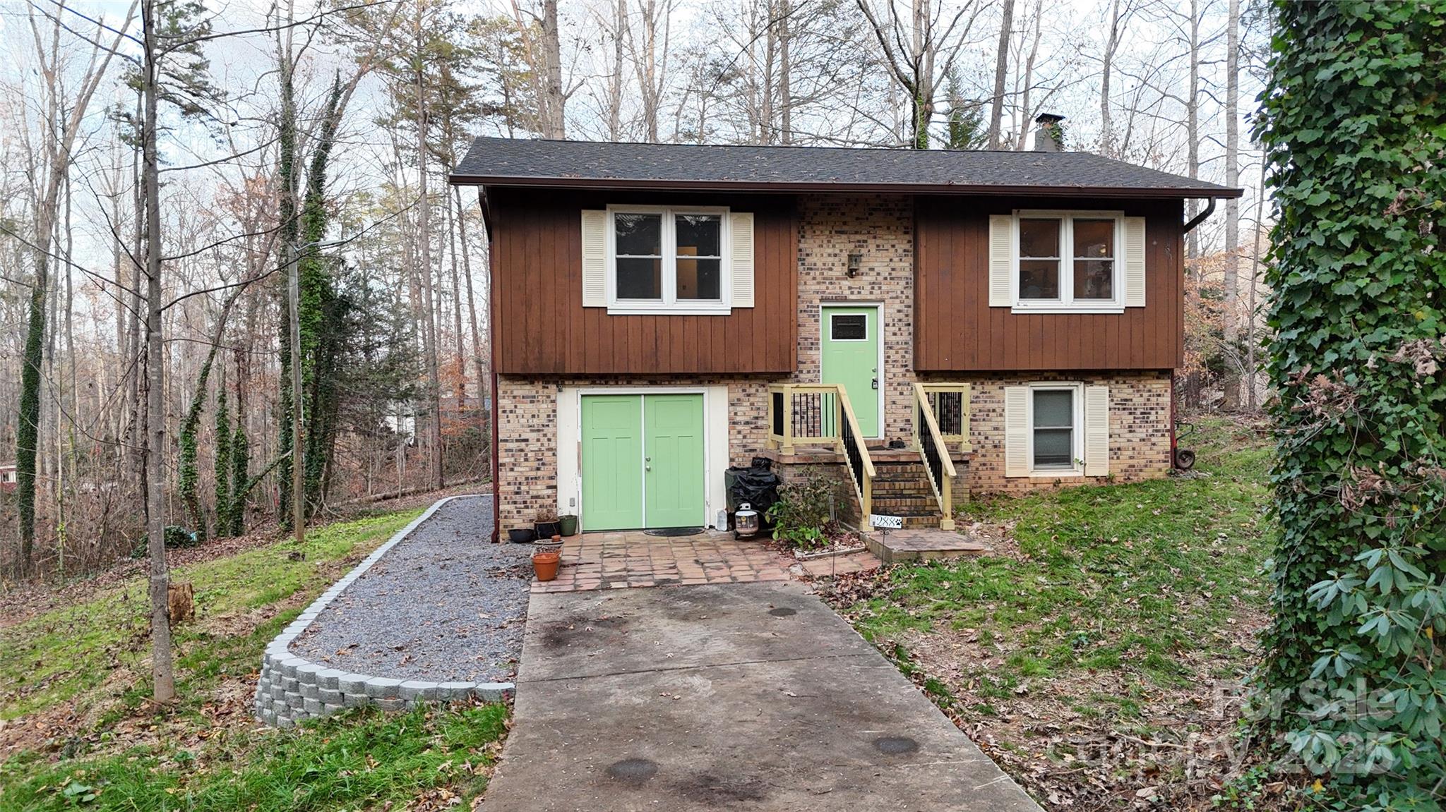 288 Nix Creek Church Road Marion, NC 28752 - Photo 2 of 23