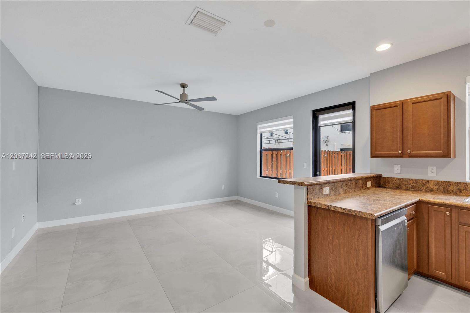 17531 Southwest 153rd Path Miami, FL 33187 - Photo 12 of 40 Gallery Image 12