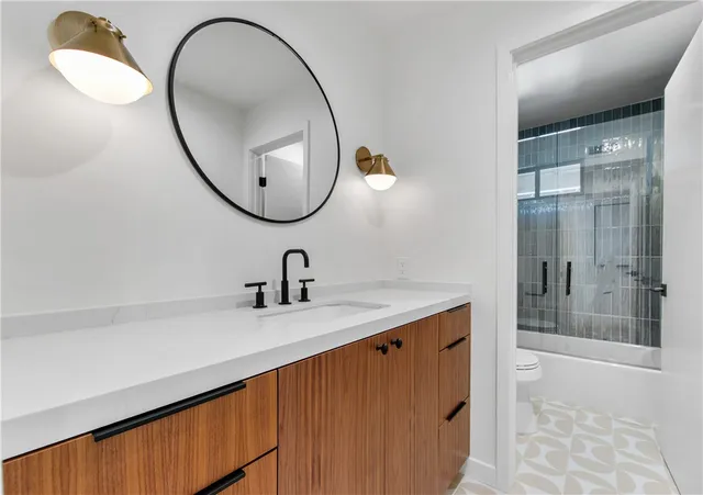 $3,295,000 | 19321 Manor Point Circle, Huntington Beach, CA 92648