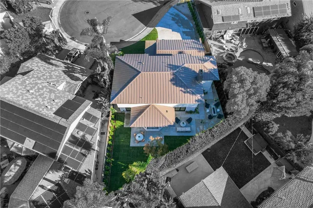 $3,295,000 | 19321 Manor Point Circle, Huntington Beach, CA 92648