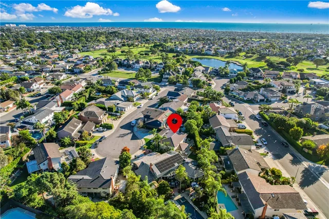 $3,295,000 | 19321 Manor Point Circle, Huntington Beach, CA 92648