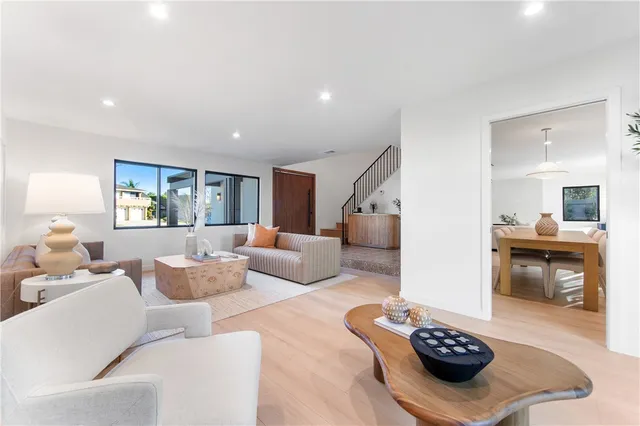 $3,295,000 | 19321 Manor Point Circle, Huntington Beach, CA 92648