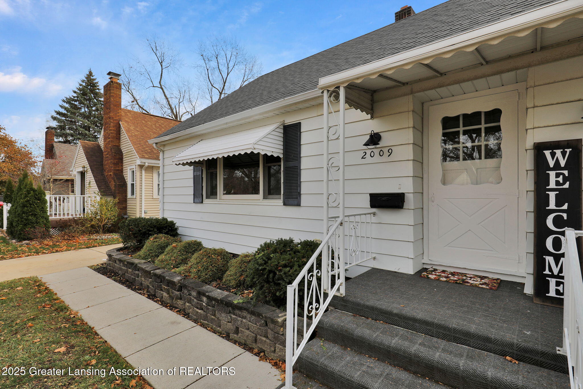 2009 Drexel Road Lansing, MI 48915 - Photo 27 of 33 25-web-or-mls-Open Ended Media-10
