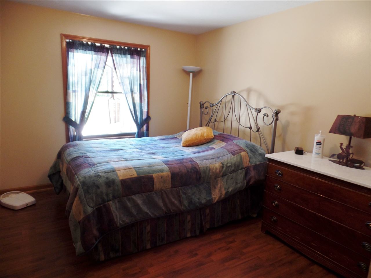 22414 Riley Road Lakeville, IN 46536 - Photo 19 of 30 Gallery Image 19