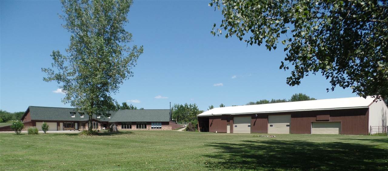 22414 Riley Road Lakeville, IN 46536 - Photo 3 of 30 Gallery Image 3