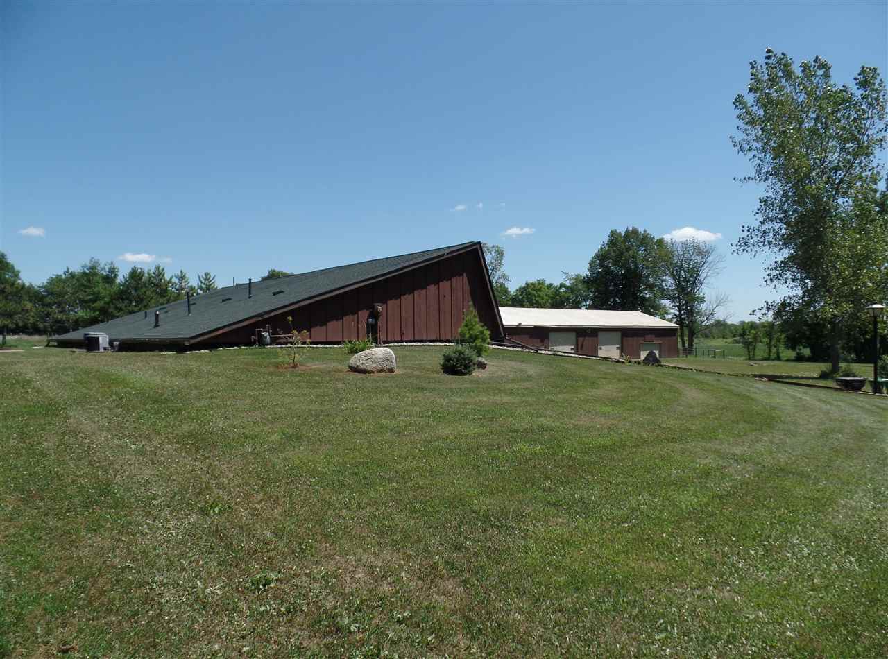 22414 Riley Road Lakeville, IN 46536 - Photo 27 of 30 Gallery Image 27
