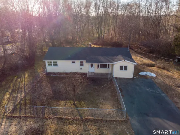 $289,900 | 181 Kimball Road, Lisbon, CT 06351