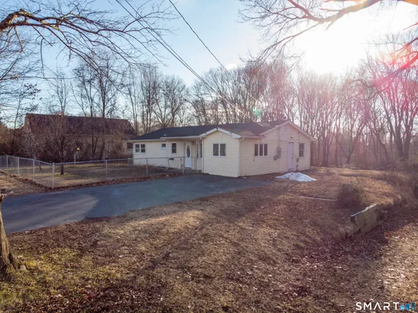 $289,900 | 181 Kimball Road, Lisbon, CT 06351