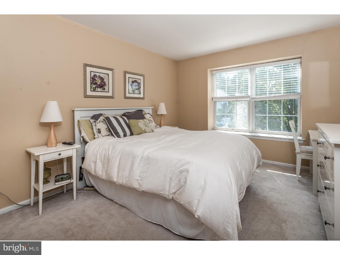 1703 Wharton Road Mount Laurel, NJ 08054 - Photo 14 of 20