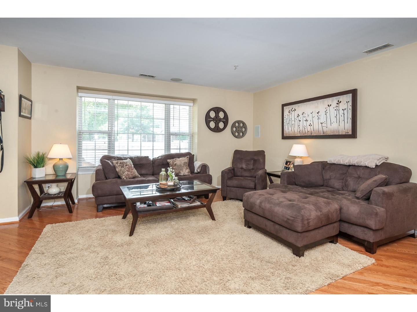 1703 Wharton Road Mount Laurel, NJ 08054 - Photo 8 of 20