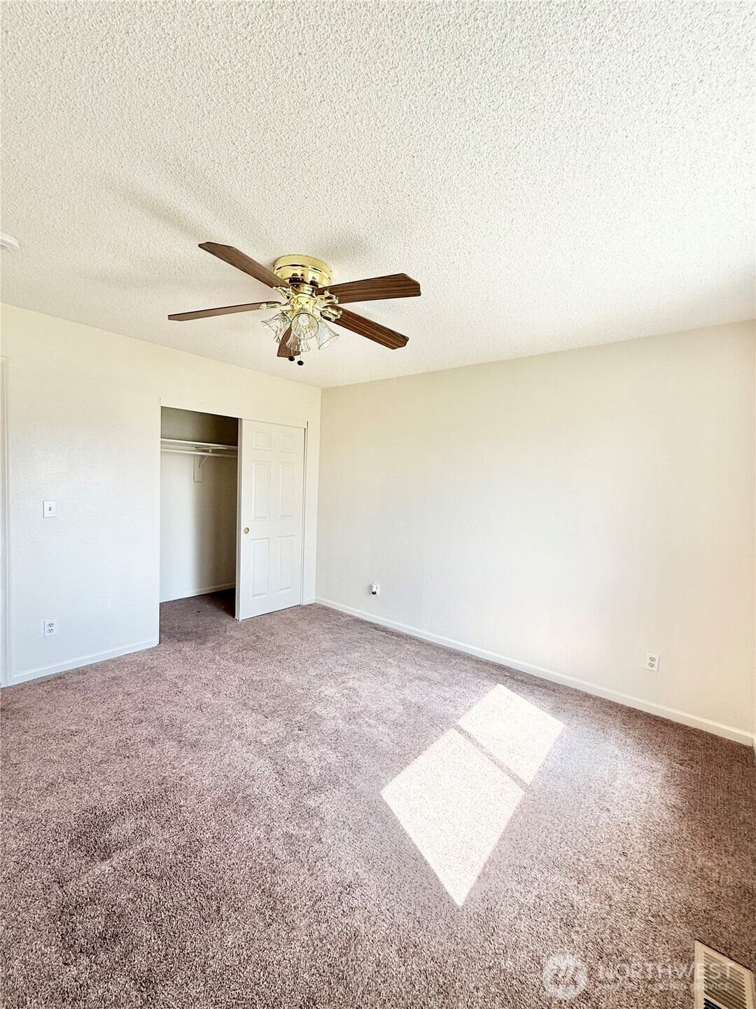 27 Greenacres Road Riverside, WA 98849 - Photo 13 of 30