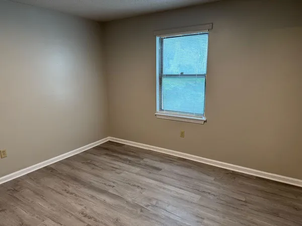 $800 | 45 Vera Avenue, Unit 9, Collinsville, VA 24078