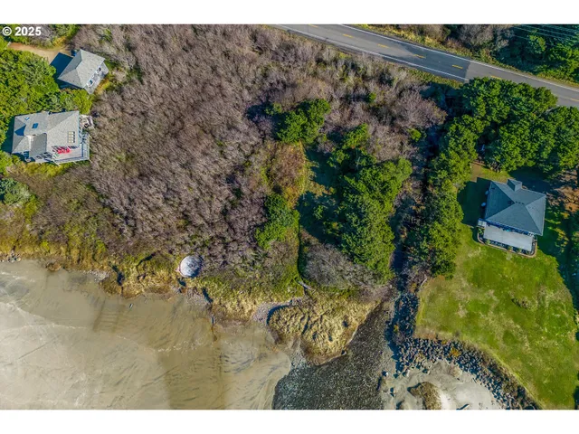 a view of a lake with mountain