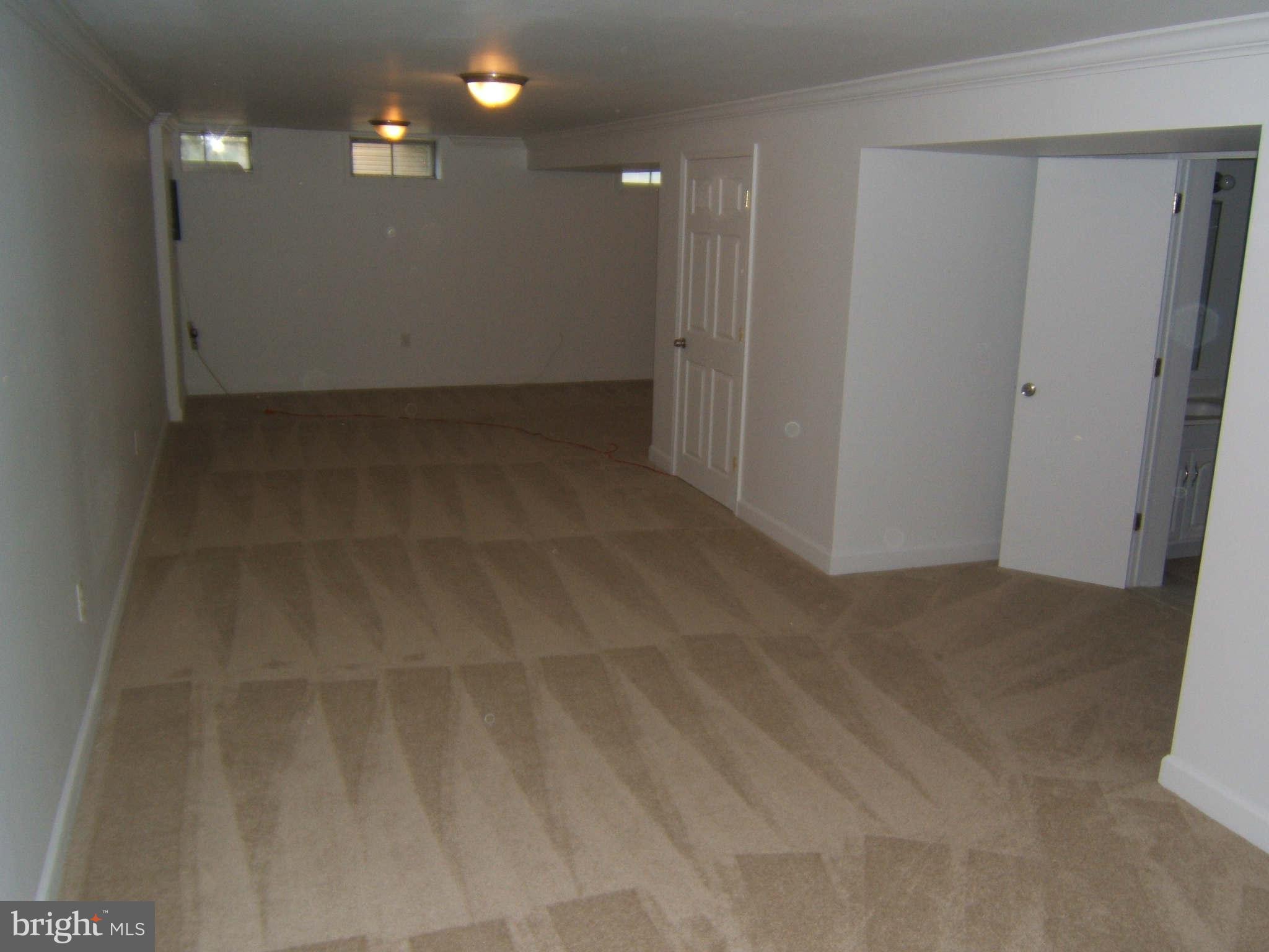 19113 Staleybridge Road Germantown, MD 20876 - Photo 13 of 17