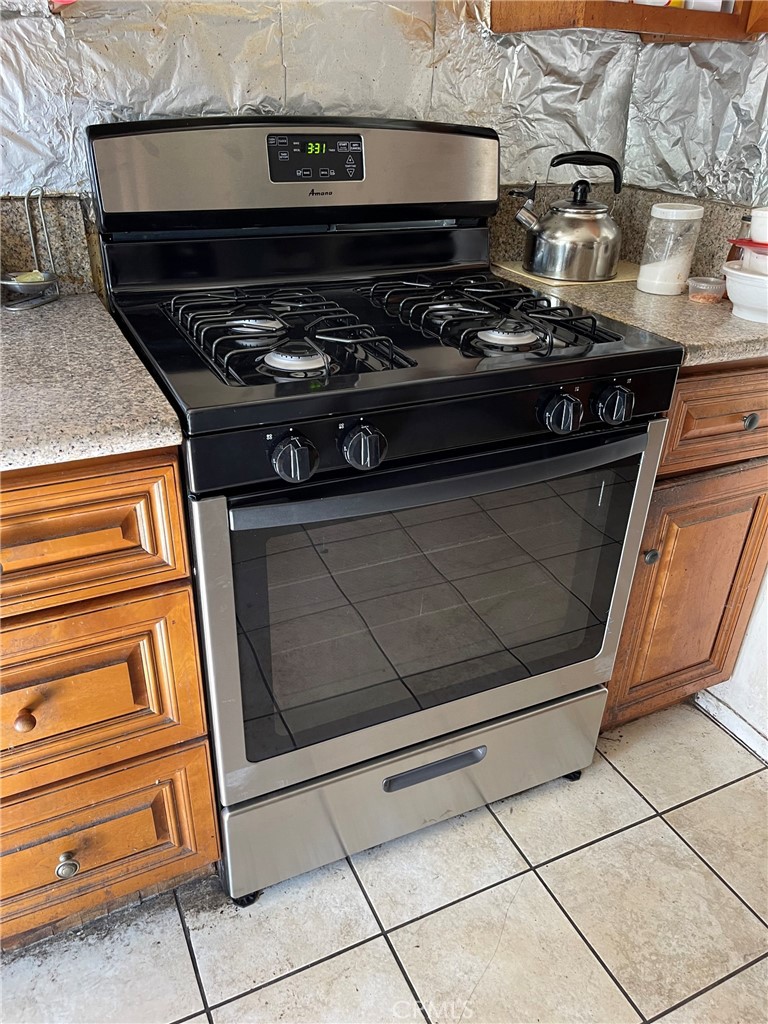 9525 McFadden Avenue Westminster, CA 92683 - Photo 9 of 16