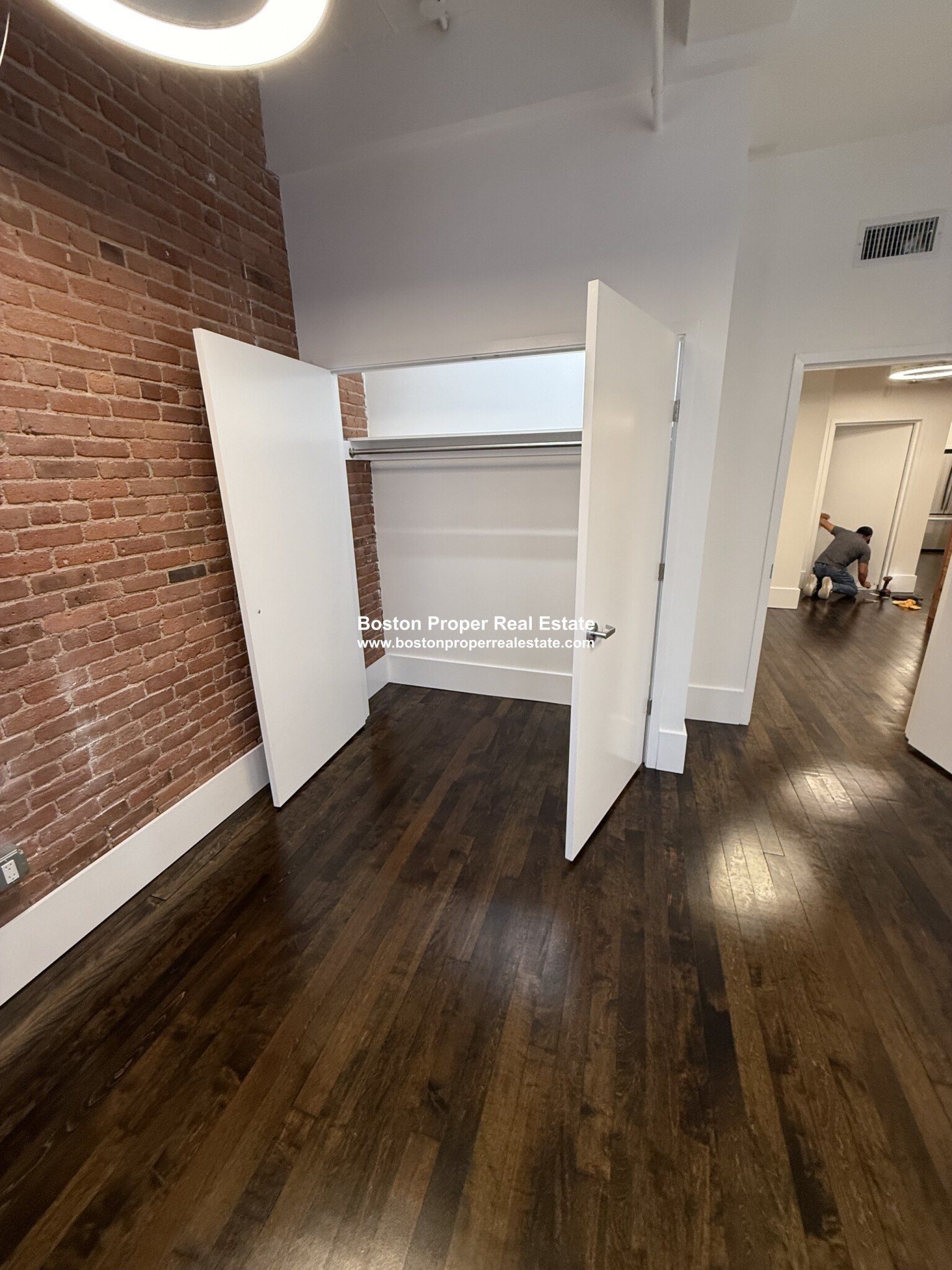 190 High Street, Unit 6 Boston, MA 02110 - Photo 8 of 32 Gallery Image 8
