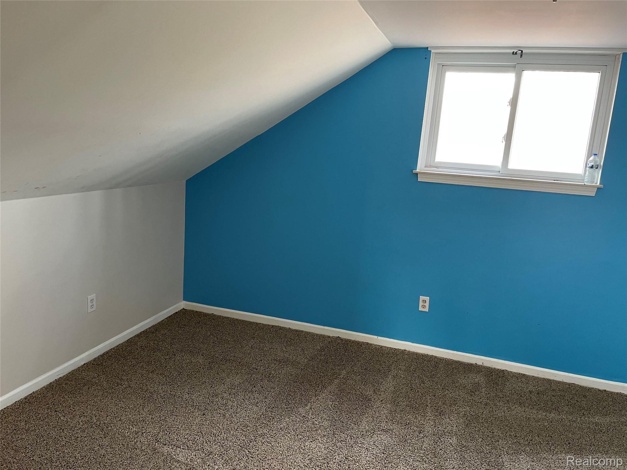 7370 Embury Road Grand Blanc, MI 48439 - Photo 4 of 8 86FEDE51-A566-4E9A-B831-1BEBEF653189.jpeg