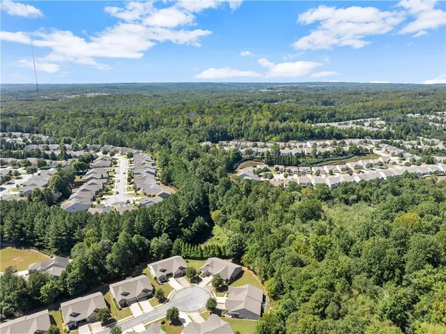 $395,000 | 6247 Longleaf Drive, Hoschton, GA 30548