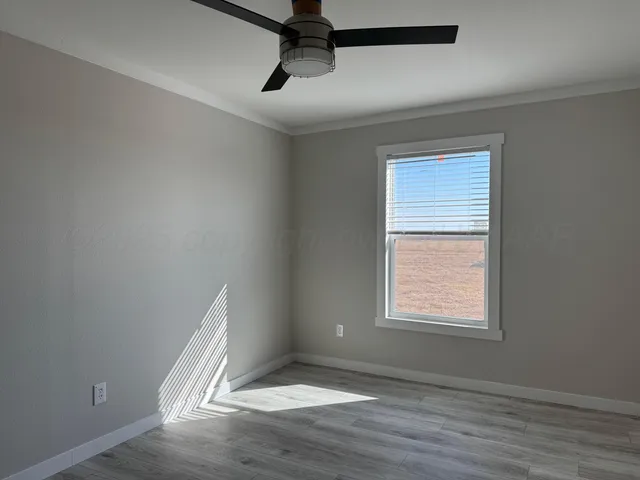 $219,900 | 110 East Heritage Lane, Happy, TX 79042