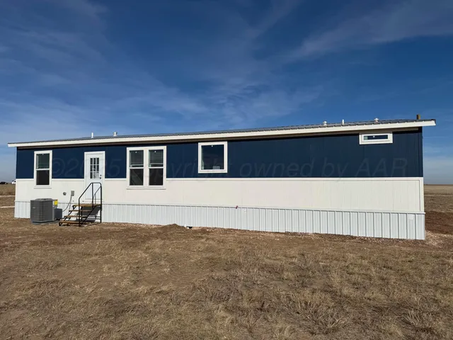 $219,900 | 110 East Heritage Lane, Happy, TX 79042