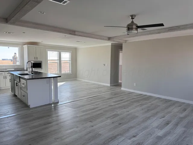 $219,900 | 110 East Heritage Lane, Happy, TX 79042