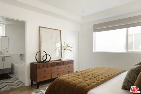 $1,349,000 | 857 1/2 Hyperion Avenue, Los Angeles, CA 90029