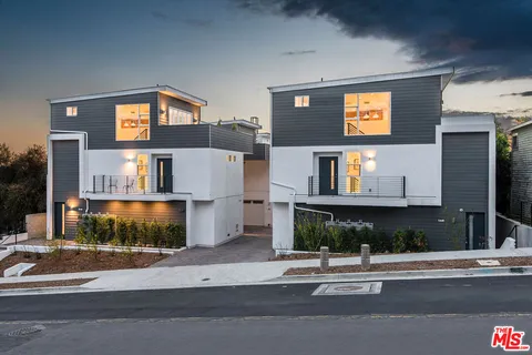 $1,349,000 | 857 1/2 Hyperion Avenue, Los Angeles, CA 90029