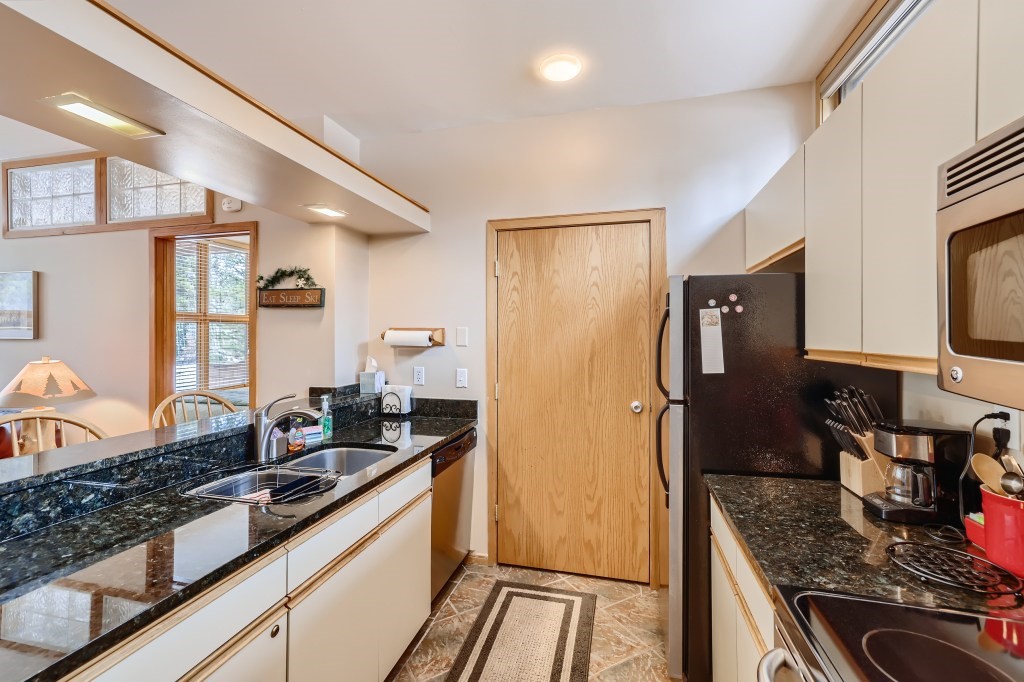 2027 Soda Ridge Road, Unit 1935 Dillon, CO 80435 - Photo 14 of 27 Gallery Image 14