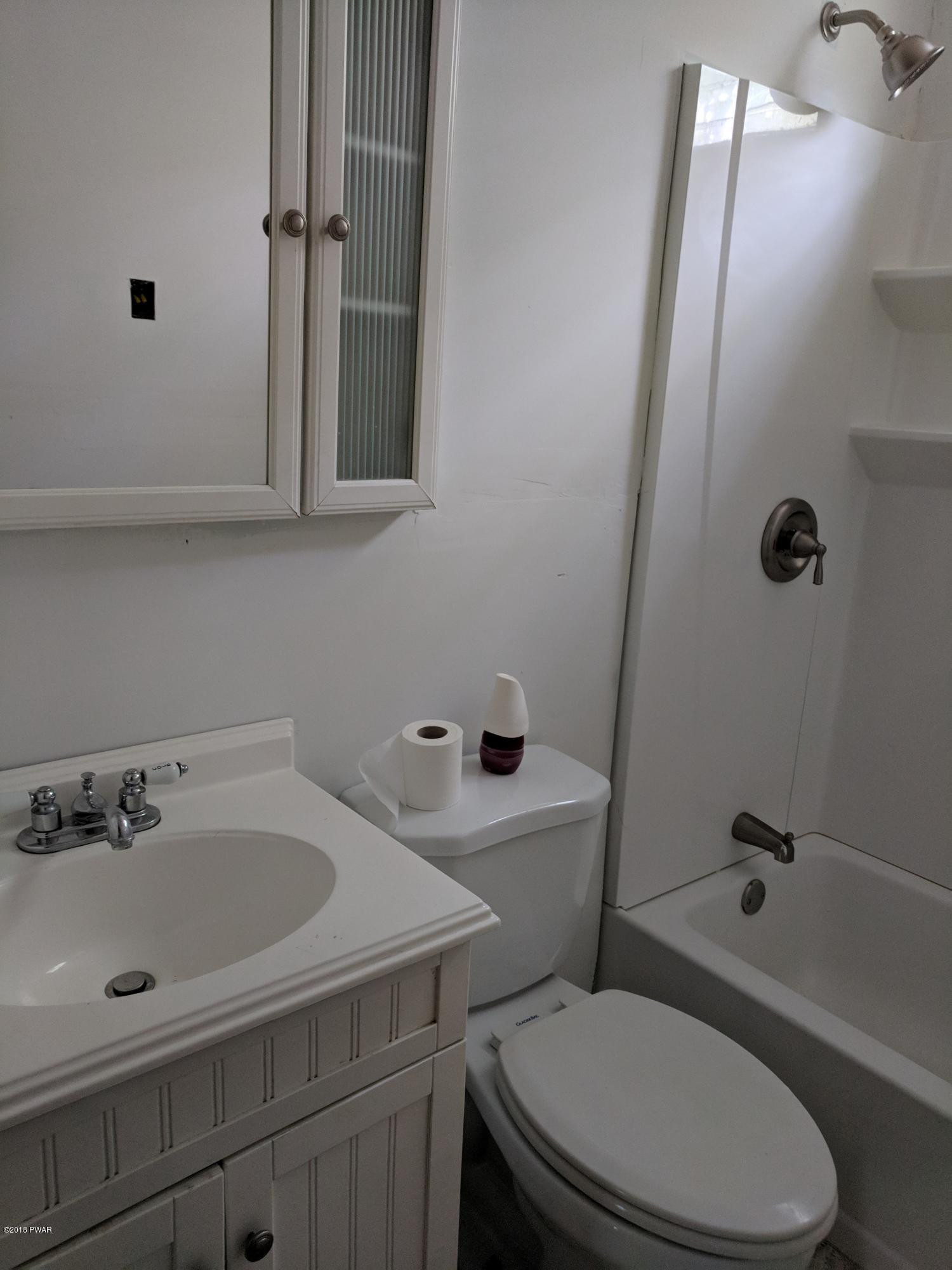 133 Hound Road Dingmans Ferry, PA 18328 - Photo 19 of 24