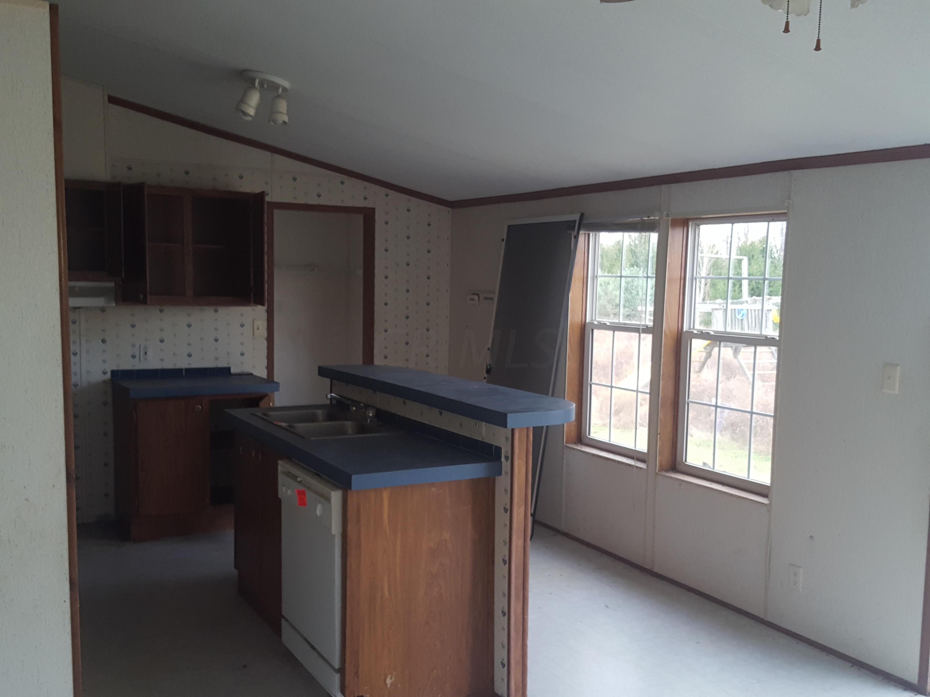 12548 Middlefork Road Amanda, OH 43102 - Photo 3 of 4