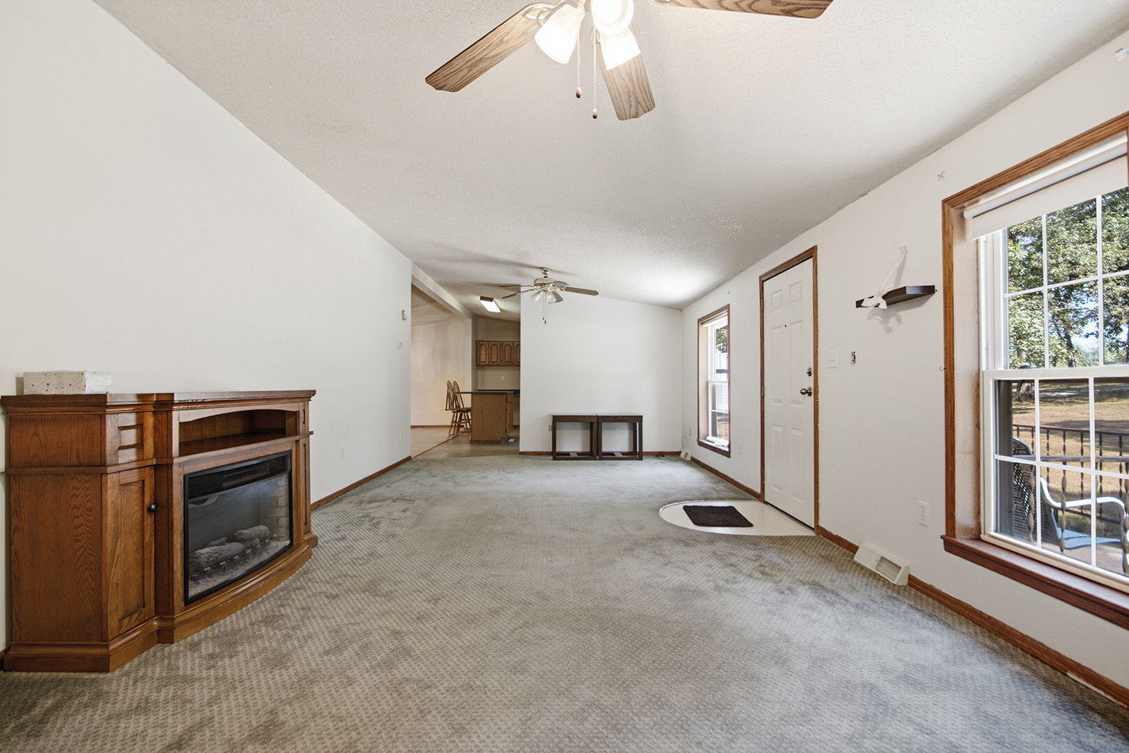 11731 Audrain Road East Centralia, MO 65240 - Photo 6 of 57 Gallery Image 6