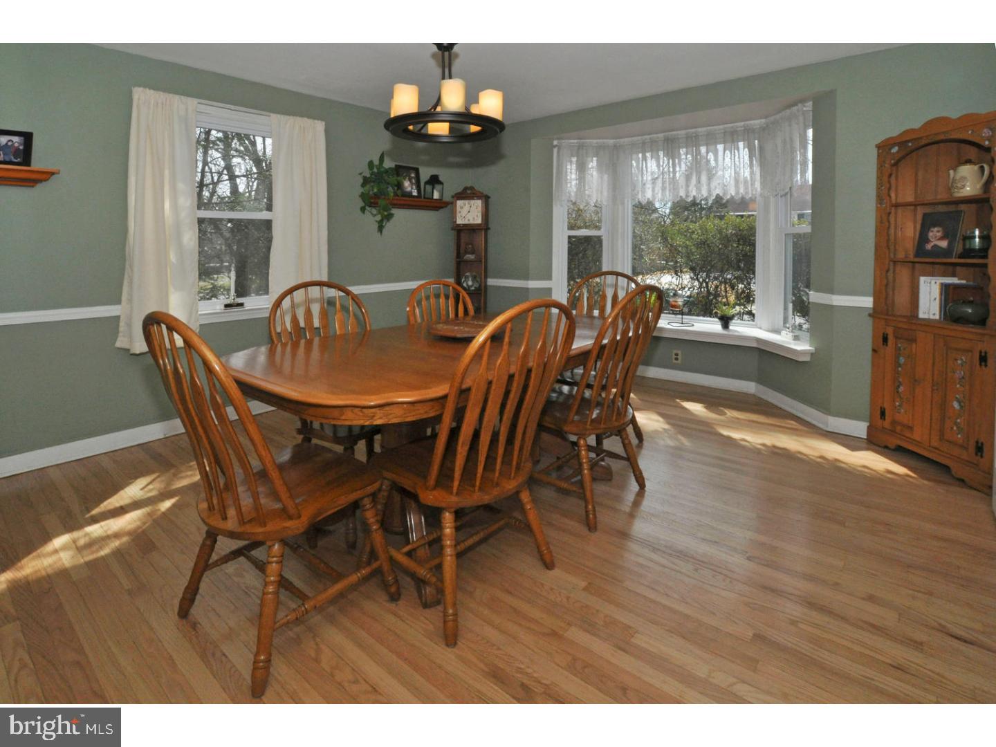 11 Johns Road Cheltenham, PA 19012 - Photo 7 of 25 Dining Room