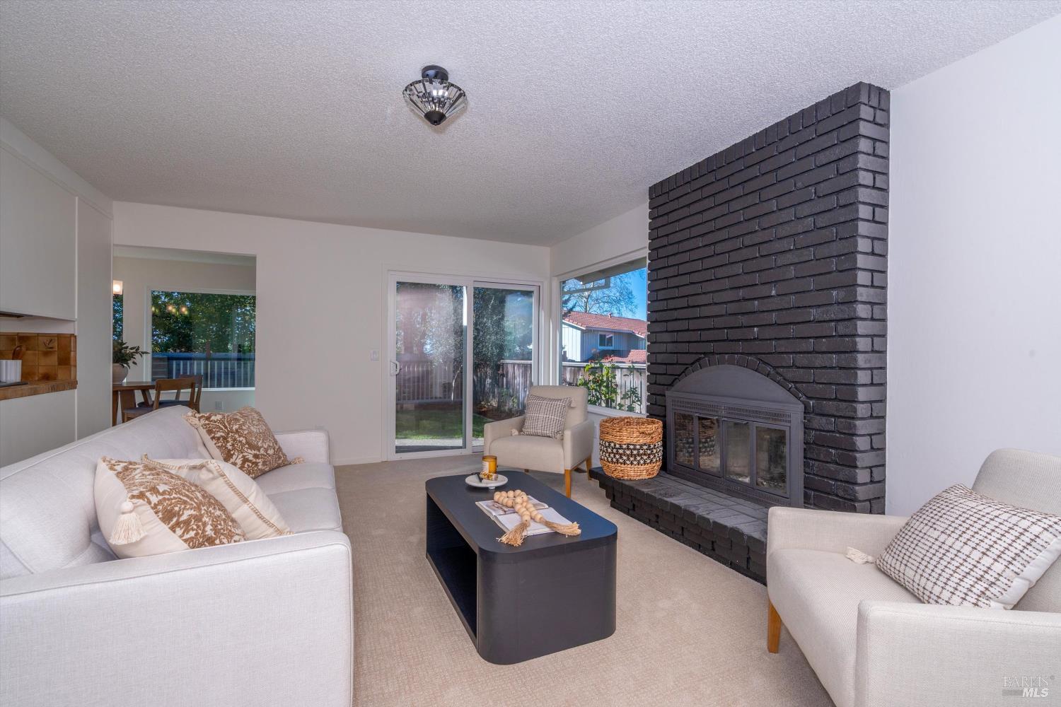 2625 Hidden Valley Drive Santa Rosa, CA 95404 - Photo 10 of 46