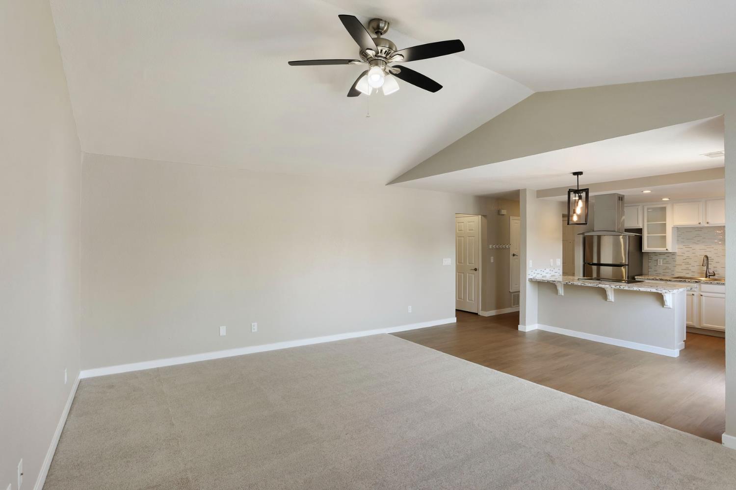 3905 Dale Road, Unit E Modesto, CA 95356 - Photo 12 of 34