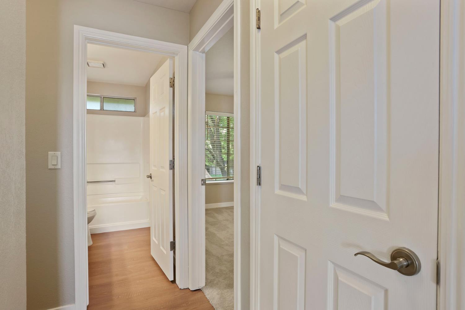 3905 Dale Road, Unit E Modesto, CA 95356 - Photo 13 of 34