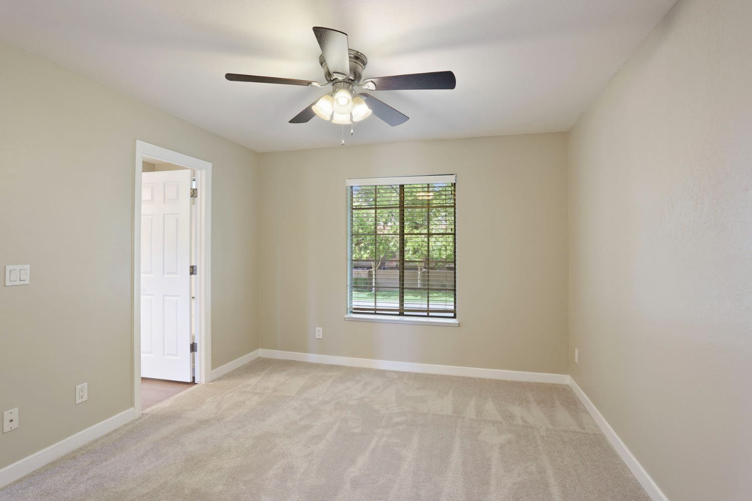 3905 Dale Road, Unit E Modesto, CA 95356 - Photo 16 of 34