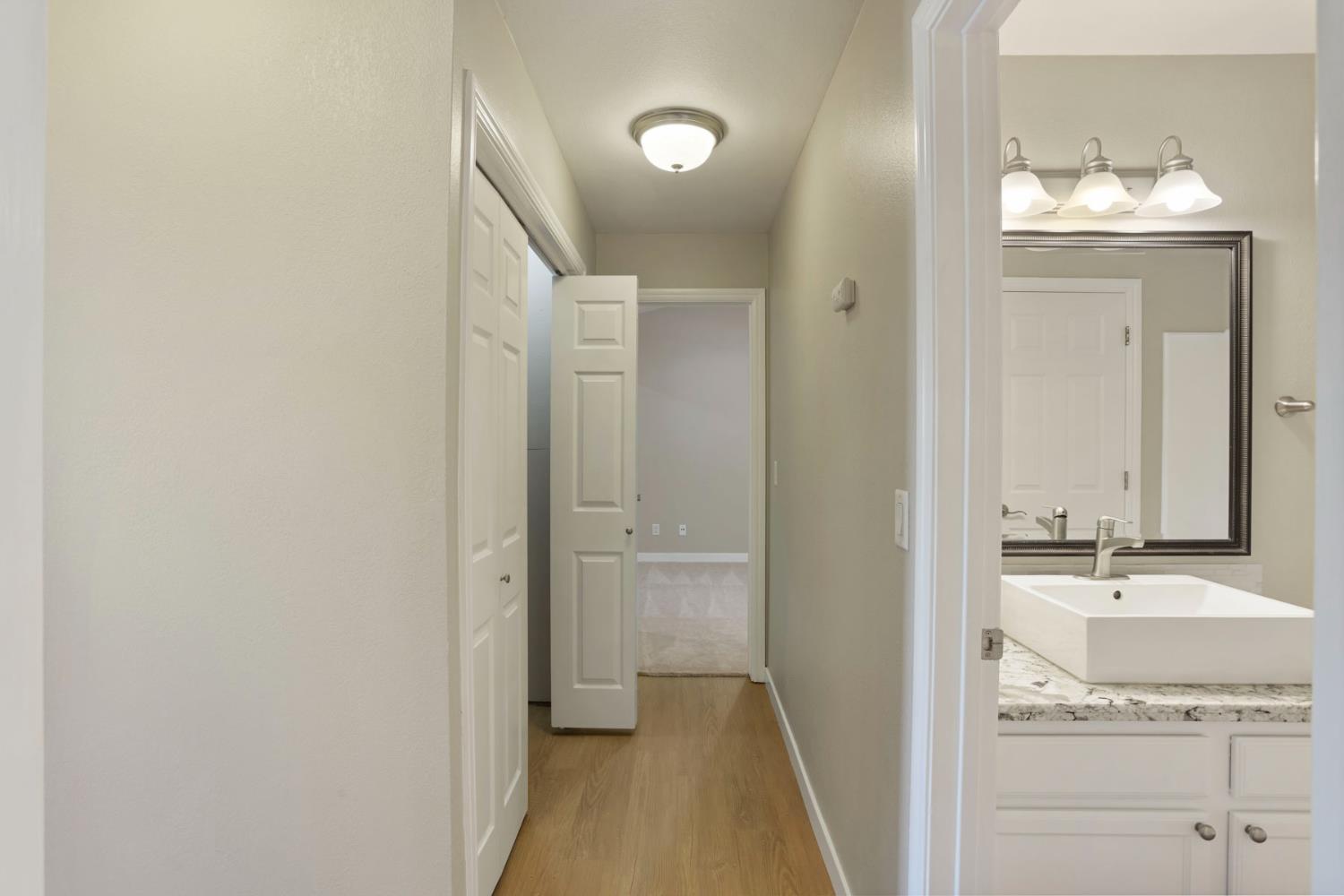3905 Dale Road, Unit E Modesto, CA 95356 - Photo 18 of 34