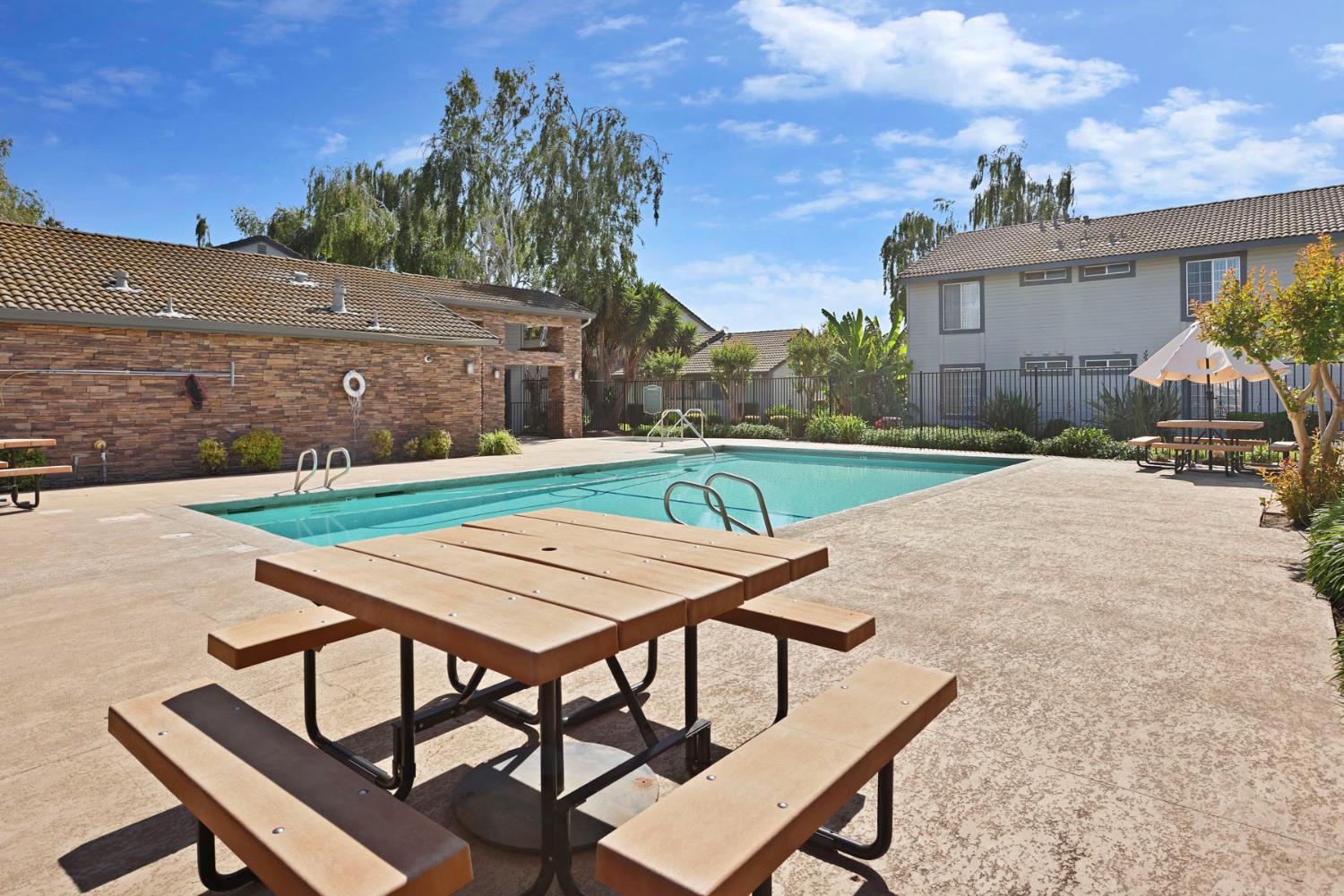 3905 Dale Road, Unit E Modesto, CA 95356 - Photo 33 of 34