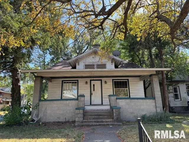 $64,000 | 220 East Frye Avenue, Peoria, IL 61603